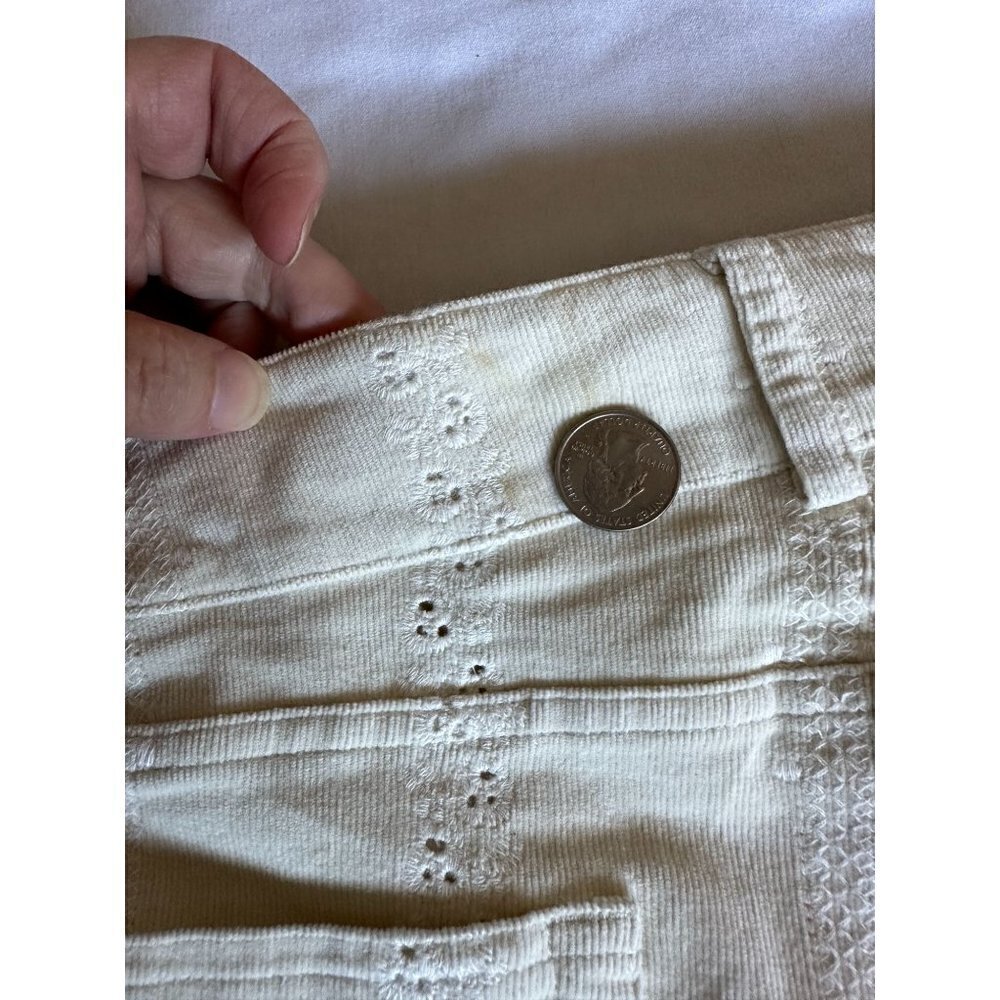 Womyn Pants Women's Thin Corduroy Size 16 Eyelet Cutouts 5 Pocket Cream NEW - Picture 9 of 10